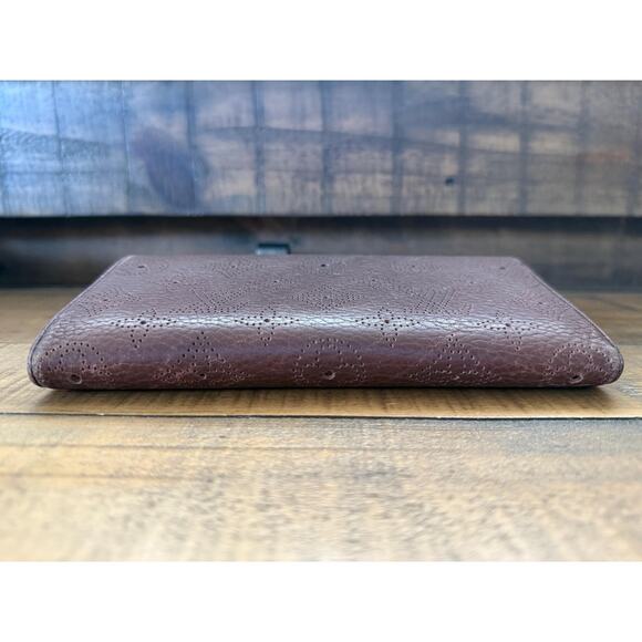 LOUIS VUITTON Mahina Portefeuille Amelia Long Wallet Dark Brown - Picture 5 of 16